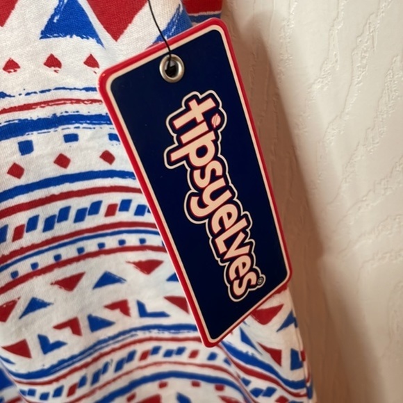 NWT Tipsy Elves Patterned Tank Top Size Medium - Picture 3 of 10